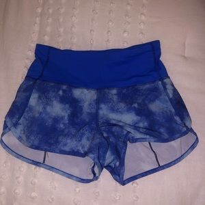 Lululemon size 6 blue tie dye shorts